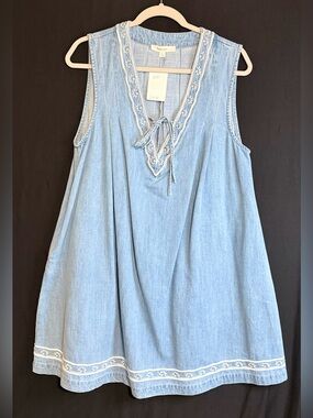 Lalavon Light Blue Chambray Midi Dress Denim Pockets v-neck boho hippie coastal